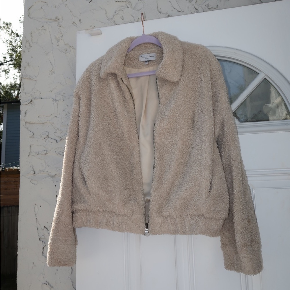 Fuzzy & lace jacket